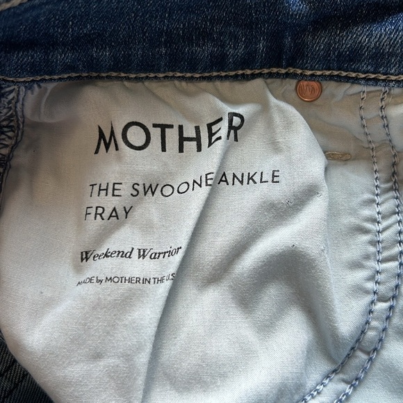 MOTHER The Swooner Ankle Fray Jean Weekend Warrior Mid Rise Stretch Sz 26 - Picture 14 of 16